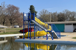 Closed Flume Fiberglass Water Slide Model 1688-32 Closed Flume Fiberglass Water Slide Model 1688-32